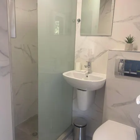 Apartman By Baza Academic *